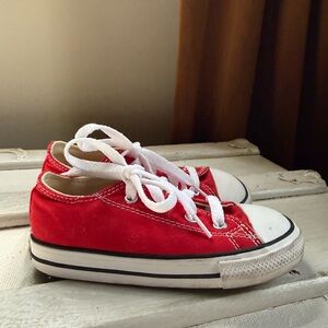 Converse Low-Top Sneakers